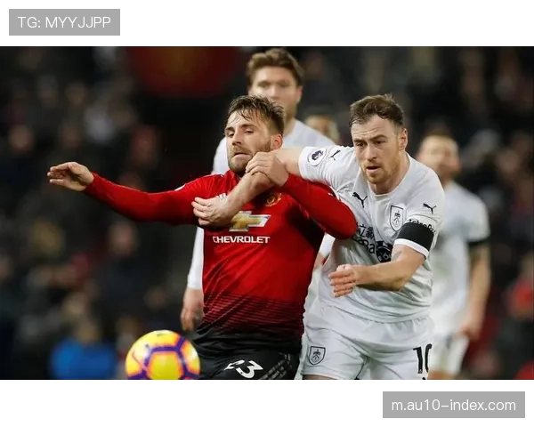 桑德兰光明球场坚守不败 英超主场战绩成保级法宝 桑德兰光明球场坚守不败 英超主场战绩成保级法宝